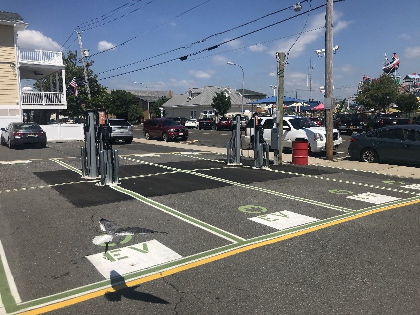 Photo of electric vehicle charging stations. Matt Mee, Chapman Environmental Services