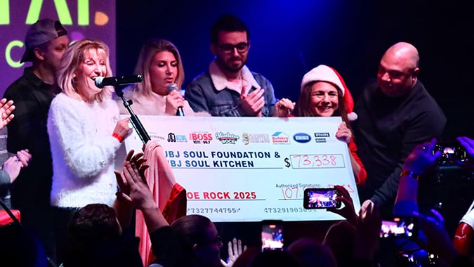 Check presentation for Mistletoe Rock Radiothon